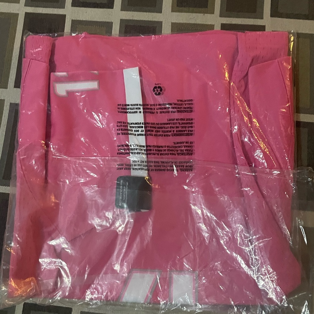 NFL Pink Girls Jersey - Picture 6 of 7